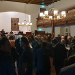 Der Rittersaal füllt sich